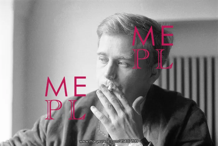  : Vaclav Havel - cigarette