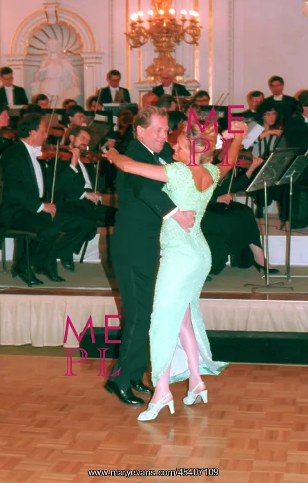 : Vaclav Havel - Mrs Rieder - dance : Vaclav Havel - Mrs Rieder - dance