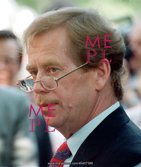 : Vaclav Havel - resignation - Prague Castle : Vaclav Havel - resignation - Prague Castle