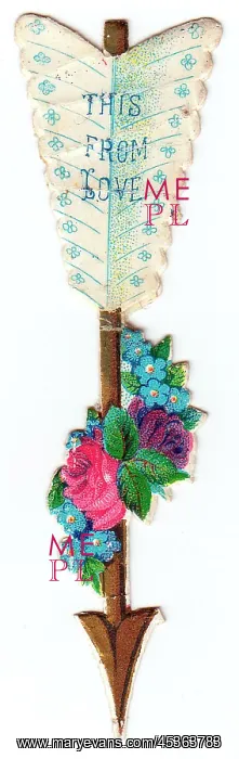  : Valentine card in the shape of an arrow