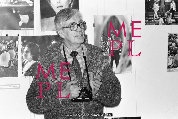 : Valery Gende-Rote's exhibition, 1993 : Valery Gende-Rote's exhibition, 1993