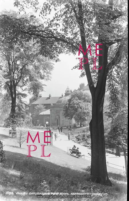: Valley Gardens and Pump Room : Valley Gardens and Pump Room