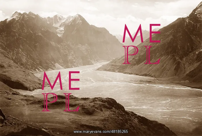 : Valley in the Pamir Mountains : Valley in the Pamir Mountains