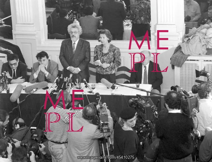 : Valtr Komarek - press conference : Valtr Komarek - press conference