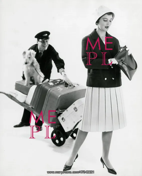 : Vanity Fair - Suit - Own Model and P Dobson - May 21, 1959 : Vanity Fair - Suit - Own Model and P Dobson - May 21, 1959