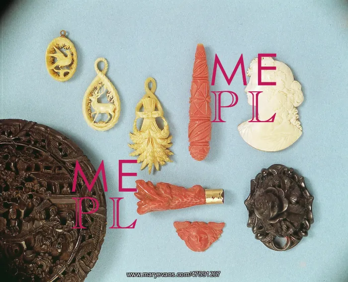 : Various carved specimens : Various carved specimens
