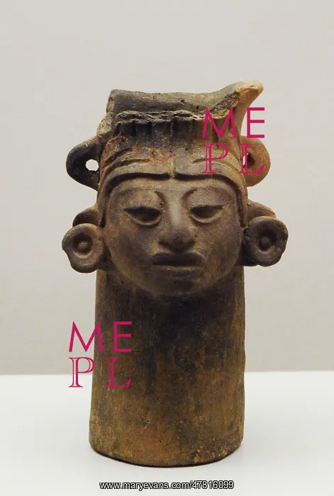 : Vase decorated with human head. Ceramics, Zapotec culture : Vase decorated with human head. Ceramics, Zapotec culture