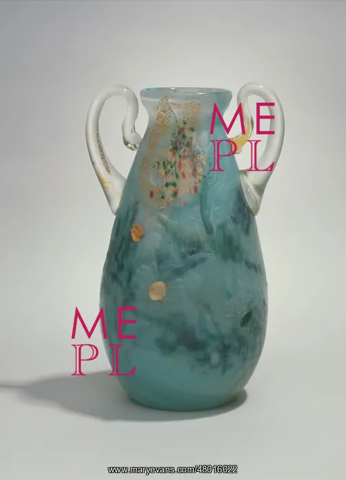 : Vase for Princess Marguerite de Chartres : Vase for Princess Marguerite de Chartres