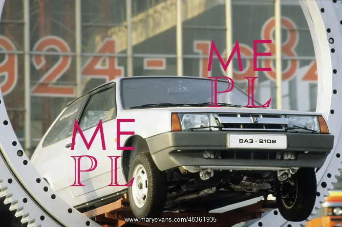 : VAZ-2108 automobile, 1984 : VAZ-2108 automobile, 1984