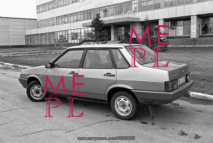 : VAZ-21099 automobile, 1990 : VAZ-21099 automobile, 1990