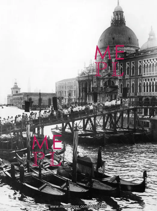 : VENETIAN CEREMONY : VENETIAN CEREMONY