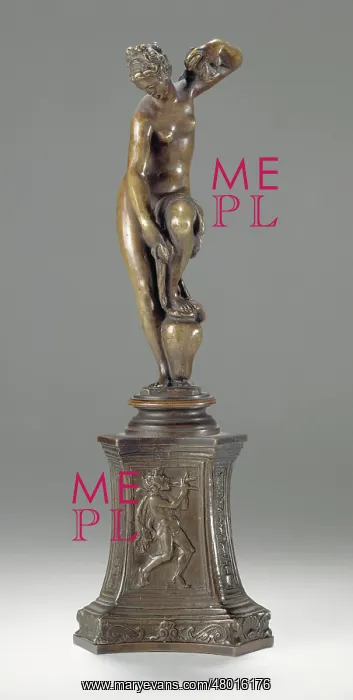 : Venus after her bath : Venus after her bath