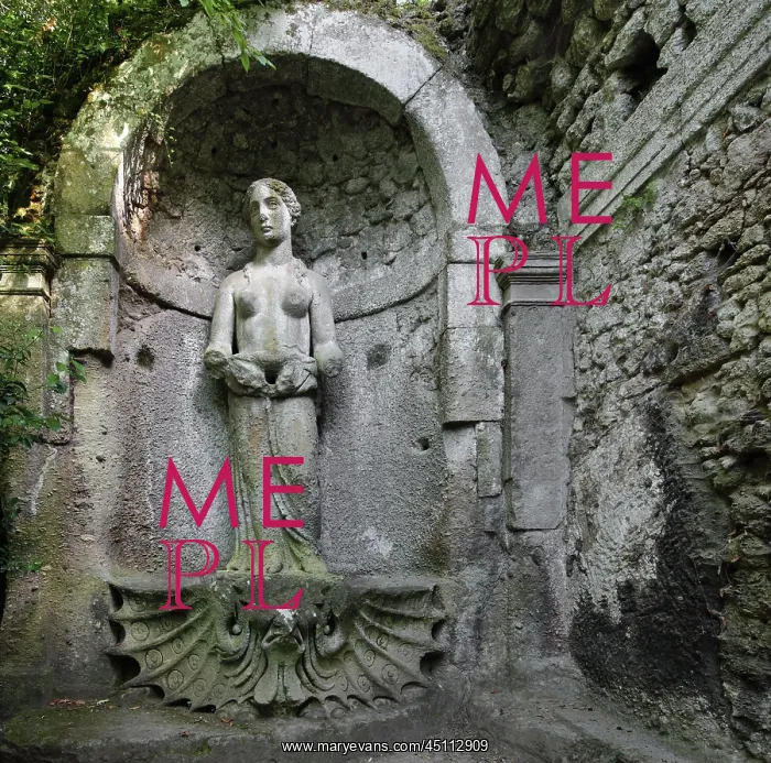 : Venus statue, Garden of Bomarzo, Bomarzo, Lazio, Italy : Venus statue, Garden of Bomarzo, Bomarzo, Lazio, Italy