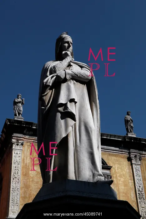: Verona. Low angle view of of statue of Dante Alighieri, 1865, by Ugo Zannoni, (1836-1919) : Verona. Low angle view of of statue of Dante Alighieri, 1865, by Ugo Zannoni, (1836-1919)