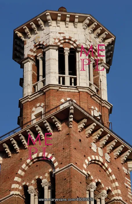 : Verona. Detail of cupola, Torre dei Lamberti (Lamberti Tower), 12th century, Verona Italy : Verona. Detail of cupola, Torre dei Lamberti (Lamberti Tower), 12th century, Verona Italy