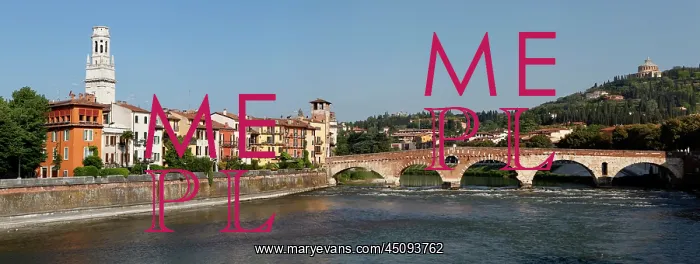 : Verona. Panoramic view of Il Ponte Pietra, 100 BC : Verona. Panoramic view of Il Ponte Pietra, 100 BC
