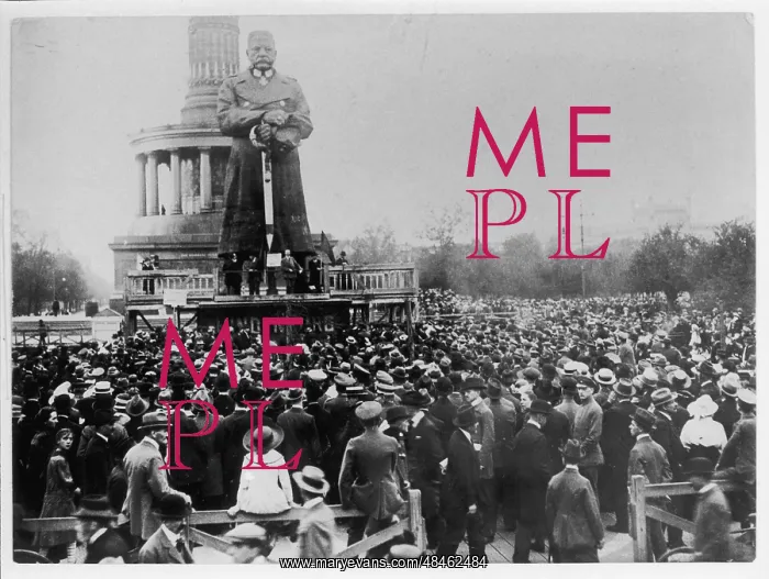 : VERSAILLES PROTEST : VERSAILLES PROTEST