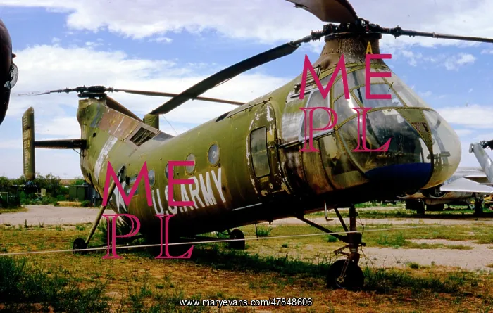 : Vertol H-21C Shawnee 56-2159 : Vertol H-21C Shawnee 56-2159