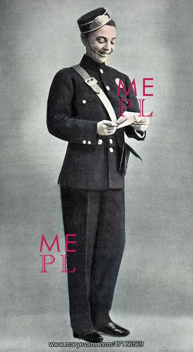 : Vesta Tilley as a messenger boy : Vesta Tilley as a messenger boy