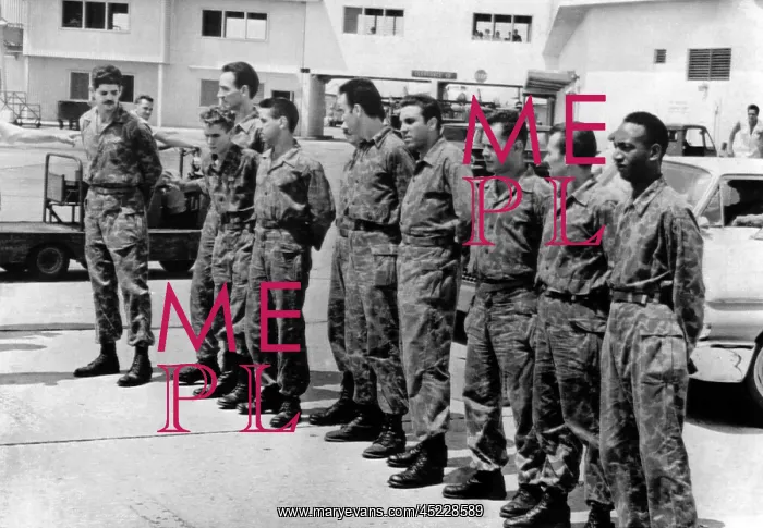 : Ten veterans of the failed Bay of Pigs Invasion ? : Ten veterans of the failed Bay of Pigs Invasion ?