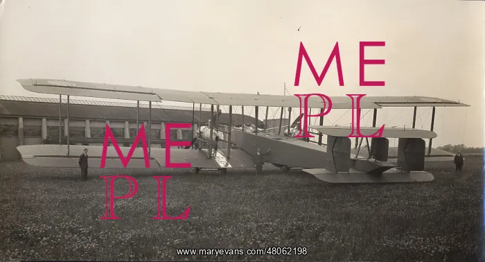 : Vickers Virginia V J7427 at Brooklands : Vickers Virginia V J7427 at Brooklands