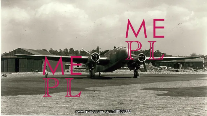 : Vickers Warwick C1 freighter at Brooklands in 1943 : Vickers Warwick C1 freighter at Brooklands in 1943