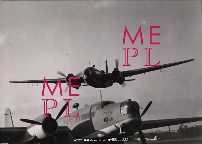 : Vickers Warwick powered by two Pratt & Whitney Double Wasps : Vickers Warwick powered by two Pratt & Whitney Double Wasps