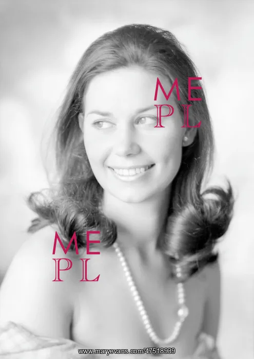  : Victoria Hadfield Jones