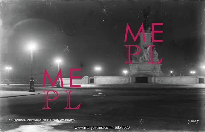 : Victoria Memorial at Night : Victoria Memorial at Night