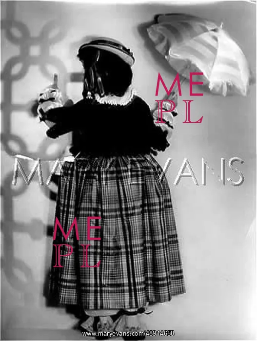 : VICTORIAN FANCY DRESS : VICTORIAN FANCY DRESS