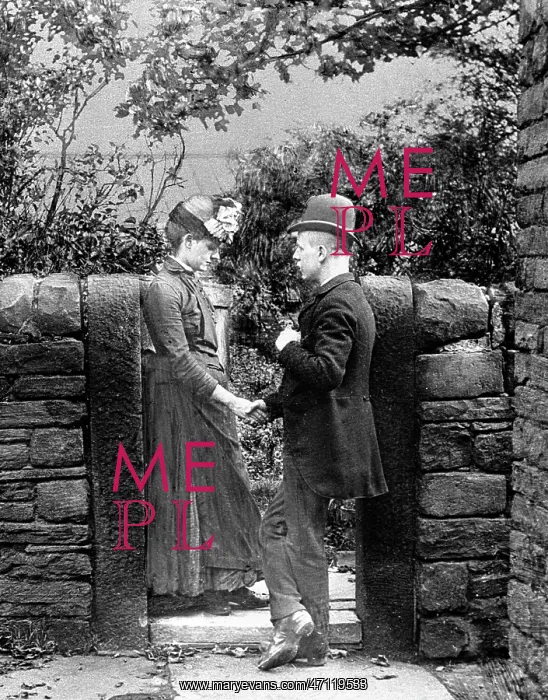  : Victorian Sweethearts