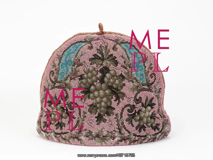 : Victorian tea cosy in beadwork : Victorian tea cosy in beadwork