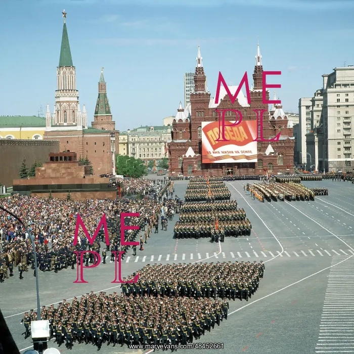 : Victory Day Parade in Moscow's Red Square, 1990 : Victory Day Parade in Moscow's Red Square, 1990
