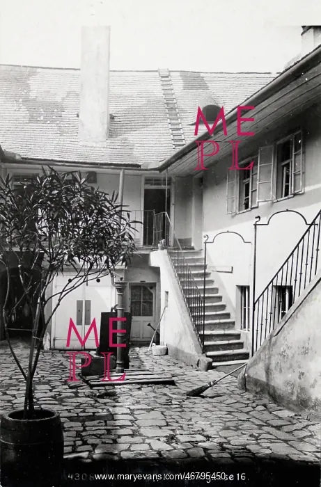 : Vienna 9: Courtyard in Makartgasse : Vienna 9: Courtyard in Makartgasse