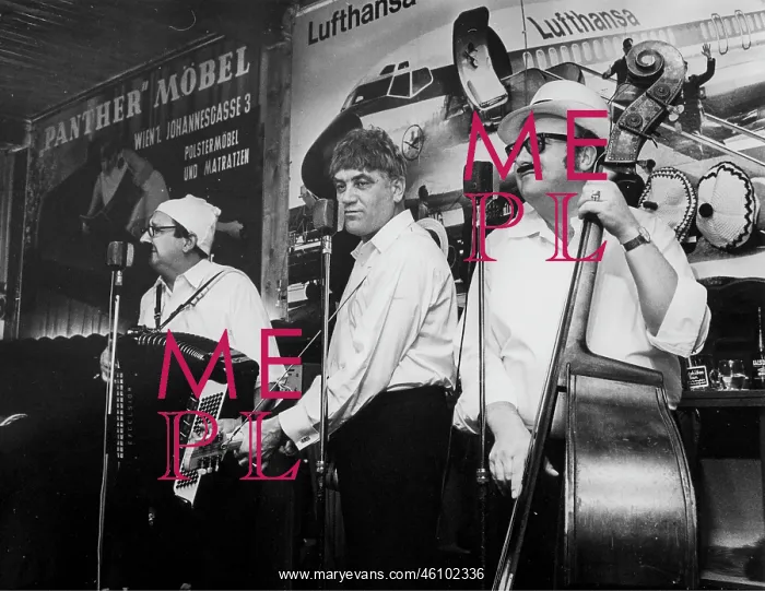 : Viennese Cabaret-trio - The 3 Spitzbuben. Helmut : Viennese Cabaret-trio - The 3 Spitzbuben. Helmut
