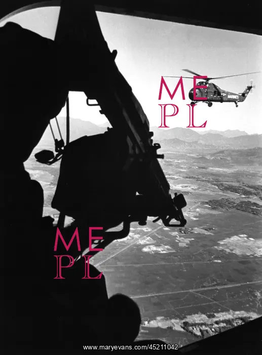 : Vietnam War. US Army Helicopter in flight ? : Vietnam War. US Army Helicopter in flight ?