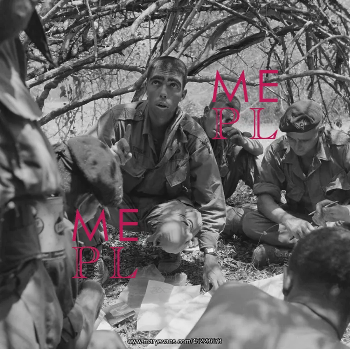 : Vietnam War. A First Lieutenant of US Army ? : Vietnam War. A First Lieutenant of US Army ?