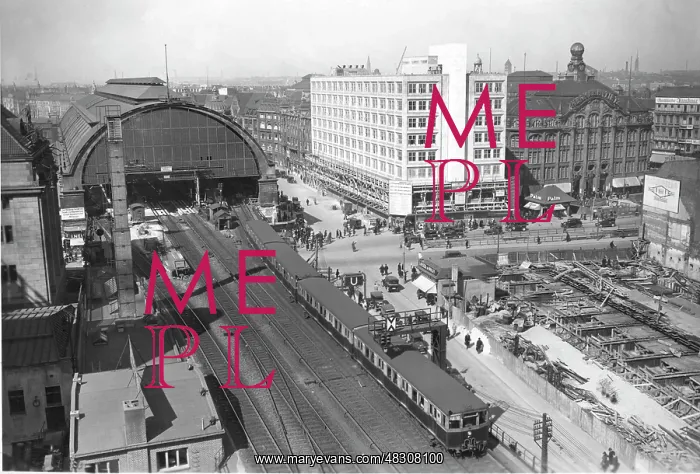 : View of Alexanderplatz, 1932 : View of Alexanderplatz, 1932