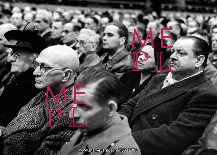 : View of the audience during the speech of Goebbels : View of the audience during the speech of Goebbels