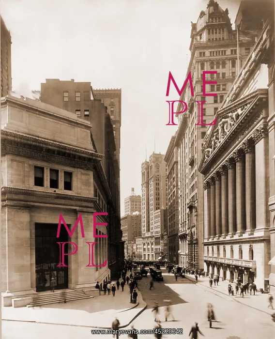 : View down Broad street from its intersection ? : View down Broad street from its intersection ?