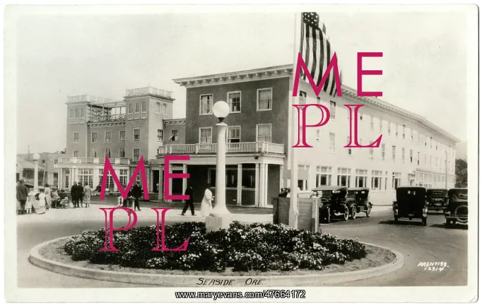 : View of Broadway, Seaside, Oregon, USA : View of Broadway, Seaside, Oregon, USA