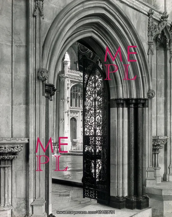 : View across Choir, Salisbury Cathedral, Wiltshire : View across Choir, Salisbury Cathedral, Wiltshire