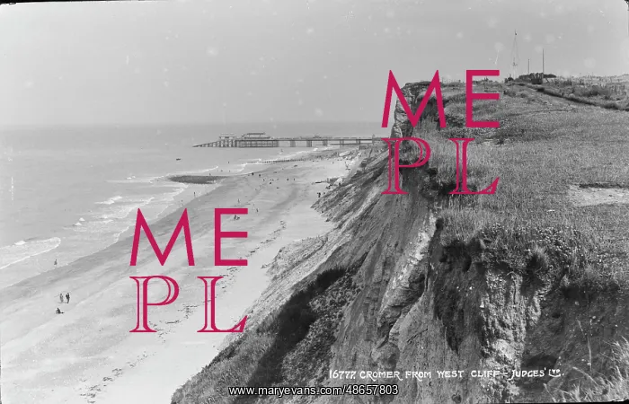 : View of Cromer from West Cliff : View of Cromer from West Cliff