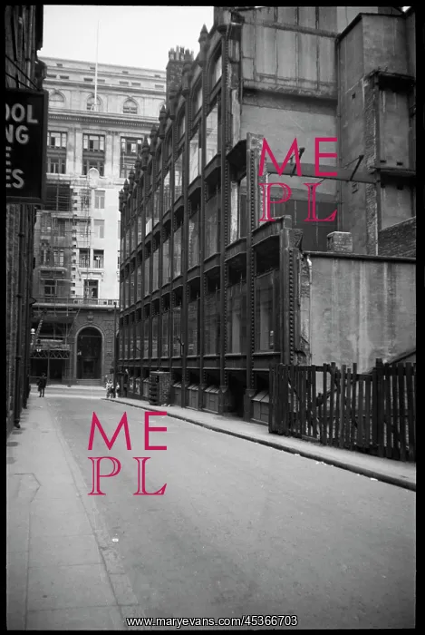 : View of the side elevation of the Oriel Chambers : View of the side elevation of the Oriel Chambers