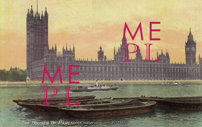 : View of the Houses of Parliament across the River Thames : View of the Houses of Parliament across the River Thames