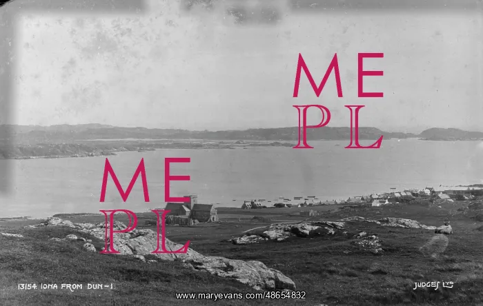 : View of Iona from Dun : View of Iona from Dun
