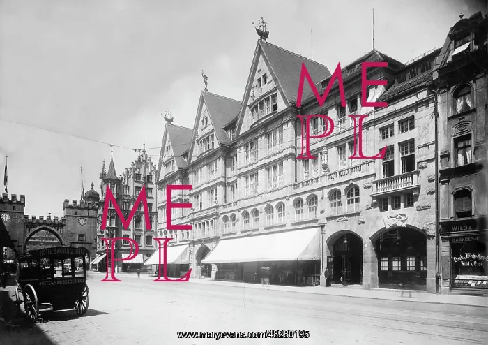 : View of the Karlstor in Munich, Germany, circa 1900 : View of the Karlstor in Munich, Germany, circa 1900