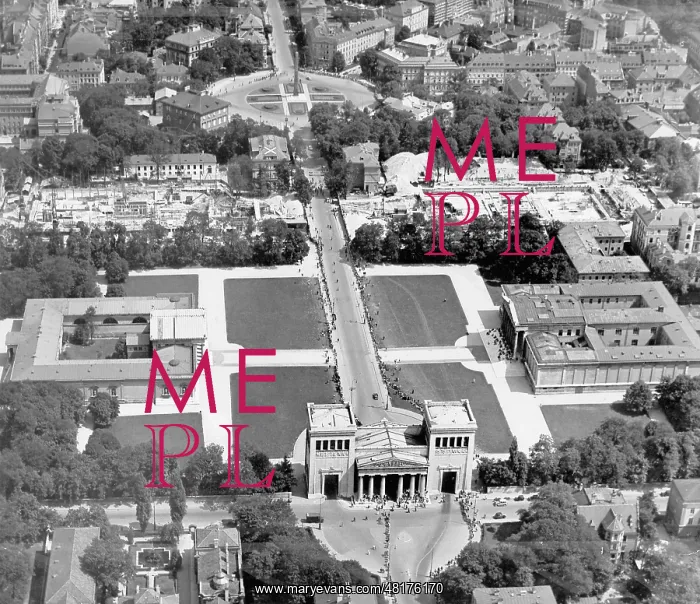 : View of the Koenigsplatz in Munich, 1933 : View of the Koenigsplatz in Munich, 1933
