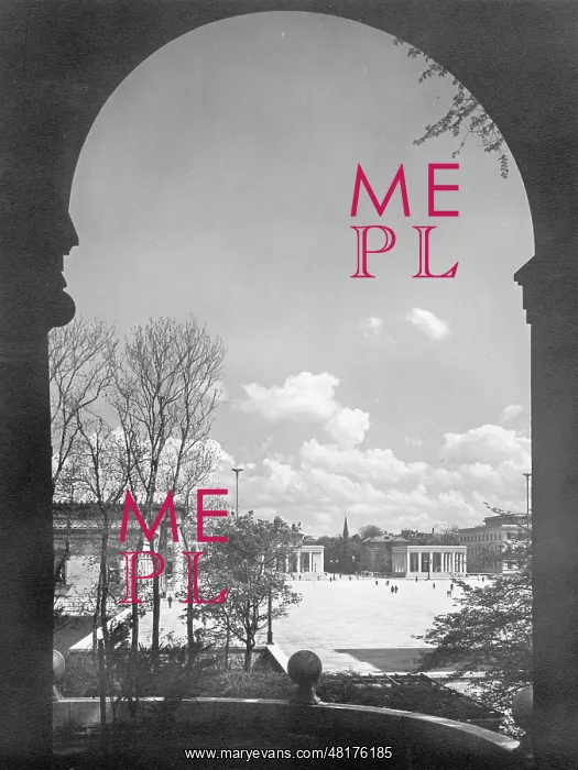 : View of the Koenigsplatz in Munich, 1938 : View of the Koenigsplatz in Munich, 1938