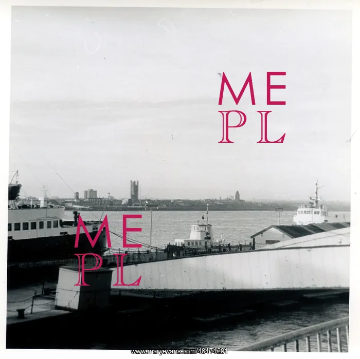  : View across the Mersey, Liverpool, Lancashire